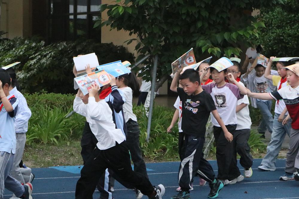 d7fc03cd19b64f8fa8301464e47741aa.JPG
